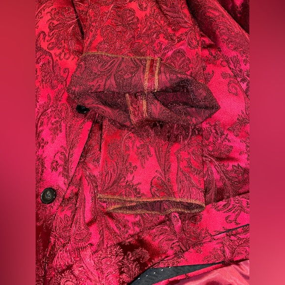 Studio Suits Red Italian Silk Licana Lycra Jacquard Suit 48R and 50R 2pc NWT - Picture 13 of 16